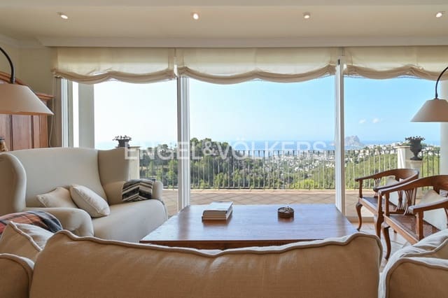 4 soveværelse Villa til salg i El Portet - Pla de Mar, Teulada-Moraira med swimmingpool garage - € 1.999.000 (Ref: 9186498)
