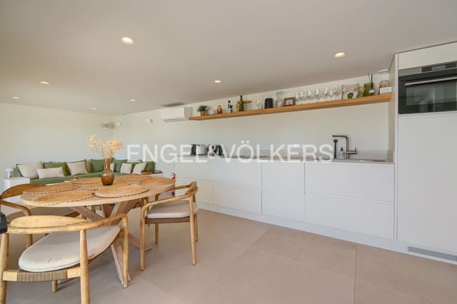 5 soverom Villa til salgs i Moraira, Teulada-Moraira med svømmebasseng garasje - € 1 849 000 (Ref: 9207774)