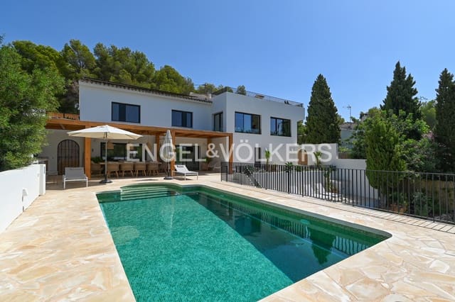 5 soverom Villa til salgs i Moraira, Teulada-Moraira med svømmebasseng garasje - € 1 849 000 (Ref: 9207774)