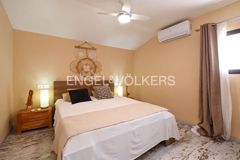 7 makuuhuone Maalaistalo myytävänä paikassa Benissa mukana uima-altaan 
autotalli - 1 349 000 € (Ref: 9216795)