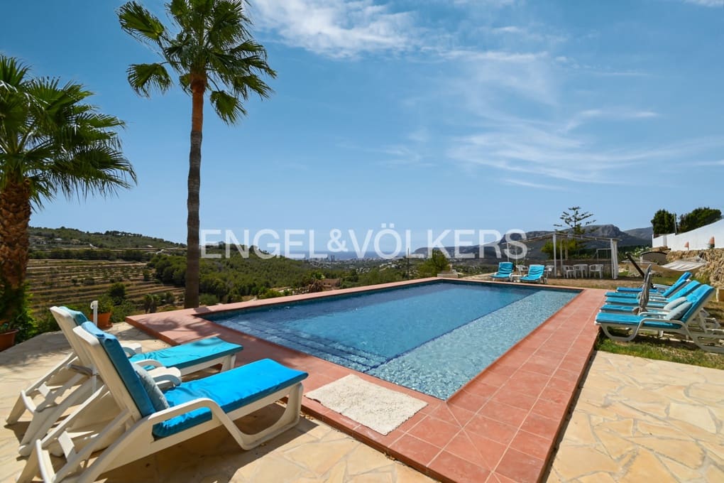 7 makuuhuone Maalaistalo myytävänä paikassa Benissa mukana uima-altaan 
autotalli - 1 349 000 € (Ref: 9216795)