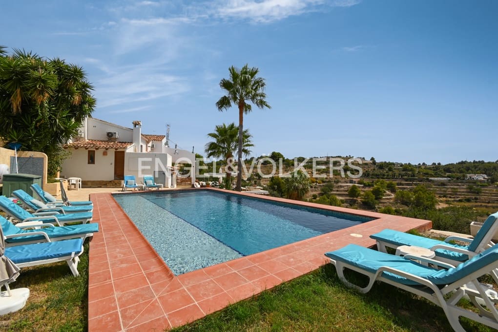 7 makuuhuone Maalaistalo myytävänä paikassa Benissa mukana uima-altaan 
autotalli - 1 349 000 € (Ref: 9216795)