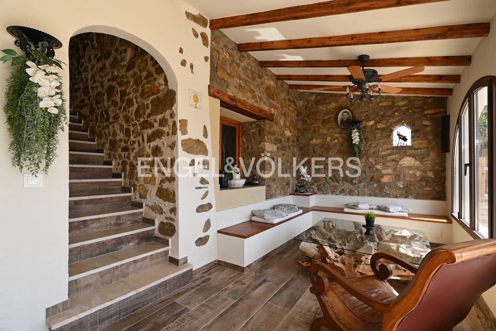 7 makuuhuone Maalaistalo myytävänä paikassa Benissa mukana uima-altaan 
autotalli - 1 349 000 € (Ref: 9216795)