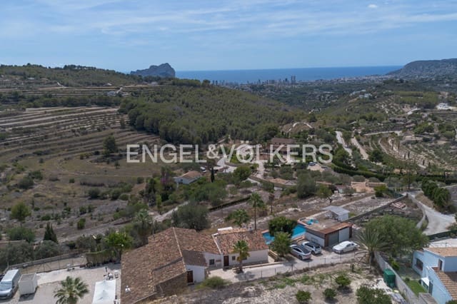 7 makuuhuone Maalaistalo myytävänä paikassa Benissa mukana uima-altaan 
autotalli - 1 349 000 € (Ref: 9216795)