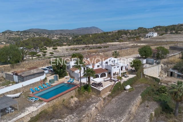 7 soveværelse Finca/Landehus til salg i Benissa med swimmingpool garage - € 1.349.000 (Ref: 9216795)