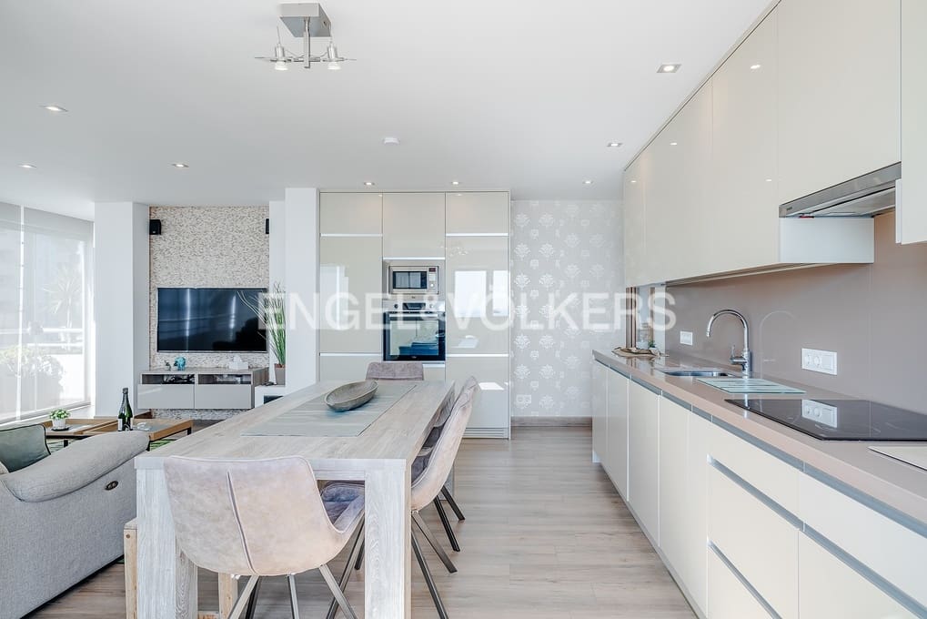 3 makuuhuone Huoneisto myytävänä paikassa Calpe / Calp mukana uima-altaan 
autotalli - 875 000 € (Ref: 9239481)