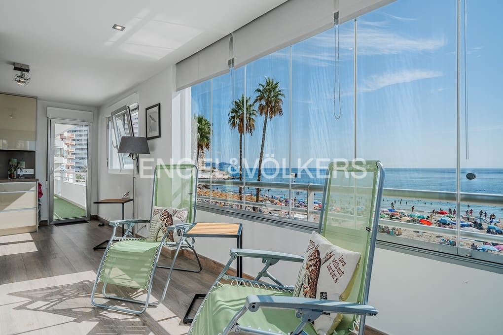 3 makuuhuone Huoneisto myytävänä paikassa Calpe / Calp mukana uima-altaan 
autotalli - 875 000 € (Ref: 9239481)