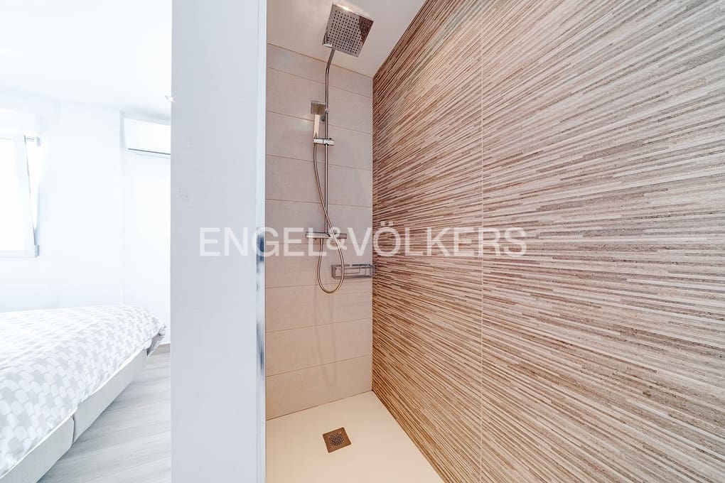 3 makuuhuone Huoneisto myytävänä paikassa Calpe / Calp mukana uima-altaan 
autotalli - 875 000 € (Ref: 9239481)