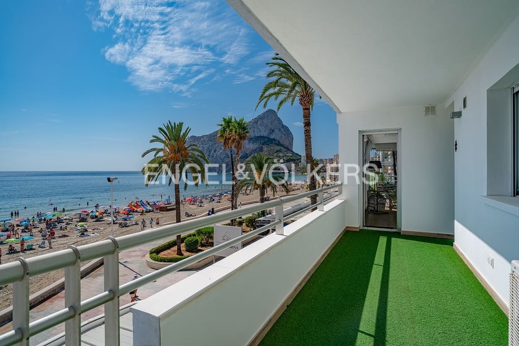 3 makuuhuone Huoneisto myytävänä paikassa Calpe / Calp mukana uima-altaan 
autotalli - 875 000 € (Ref: 9239481)