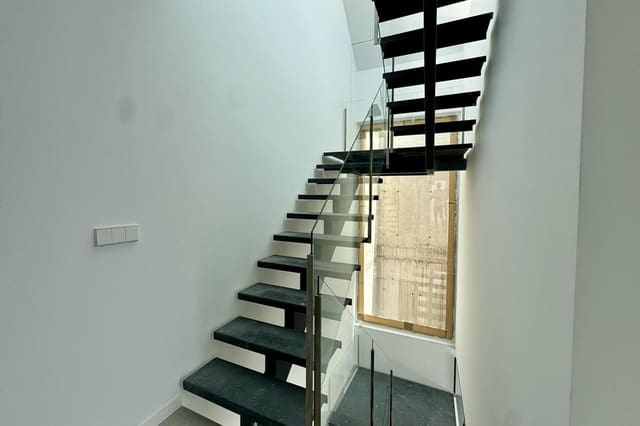 4 soveværelse Villa til salg i Altea med swimmingpool garage - € 2.250.000 (Ref: 9293814)