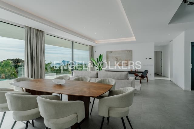 4 makuuhuone Huvila myytävänä paikassa Altea mukana uima-altaan 
autotalli - 2 290 000 € (Ref: 9293814)