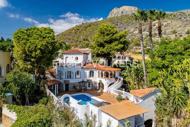 3 Zimmer Villa zu verkaufen in Calpe / Calp mit Pool Garage - 615.000 € (Ref: 9302784)