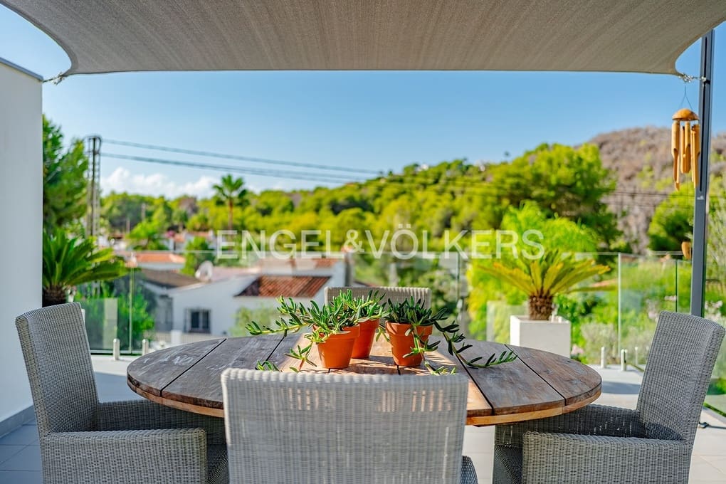 4 camera da letto Villa in vendita in Moraira con piscina garage - 795.000 € (Rif: 9309320)