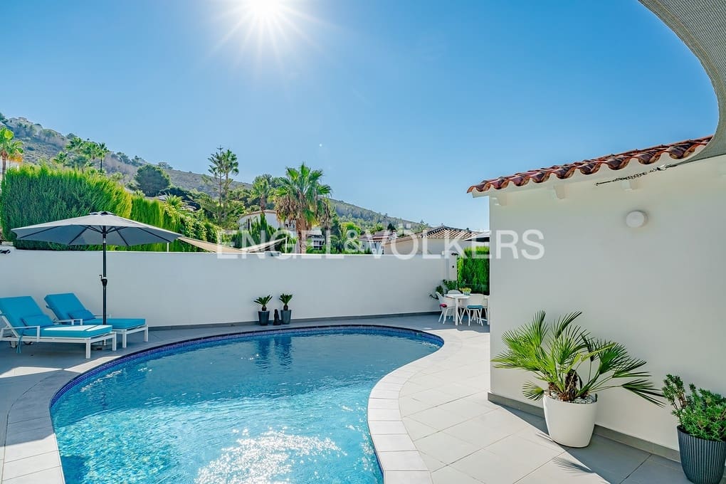 4 camera da letto Villa in vendita in Moraira con piscina garage - 795.000 € (Rif: 9309320)