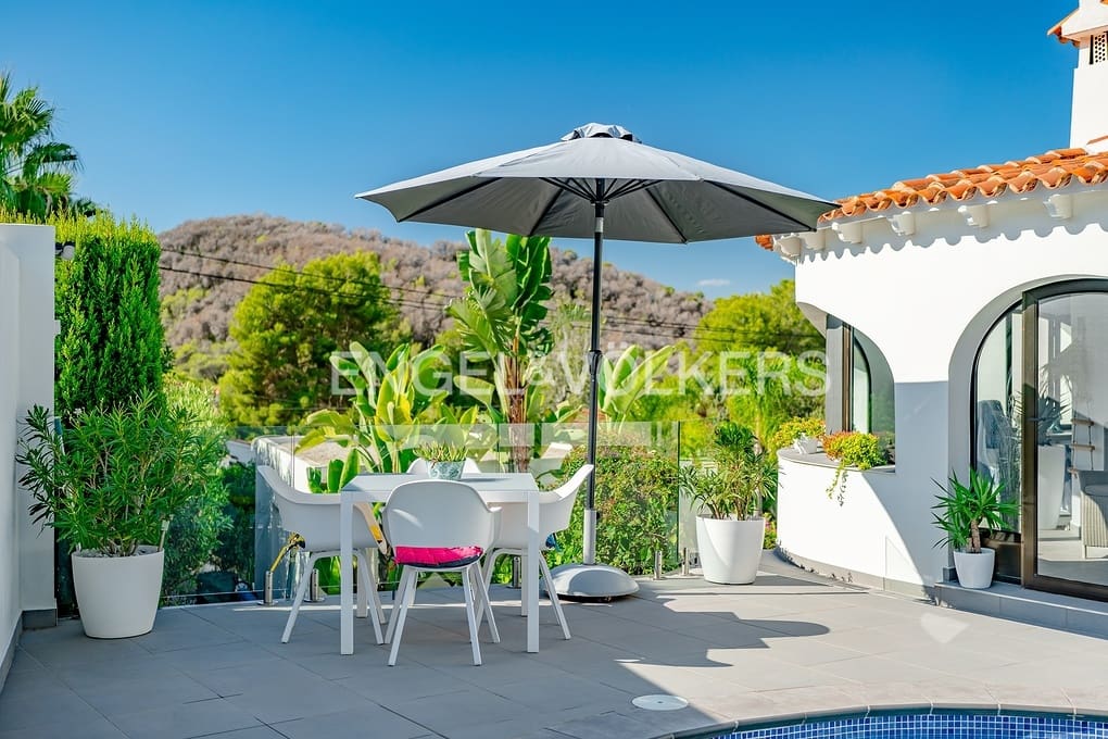 4 camera da letto Villa in vendita in Moraira con piscina garage - 795.000 € (Rif: 9309320)