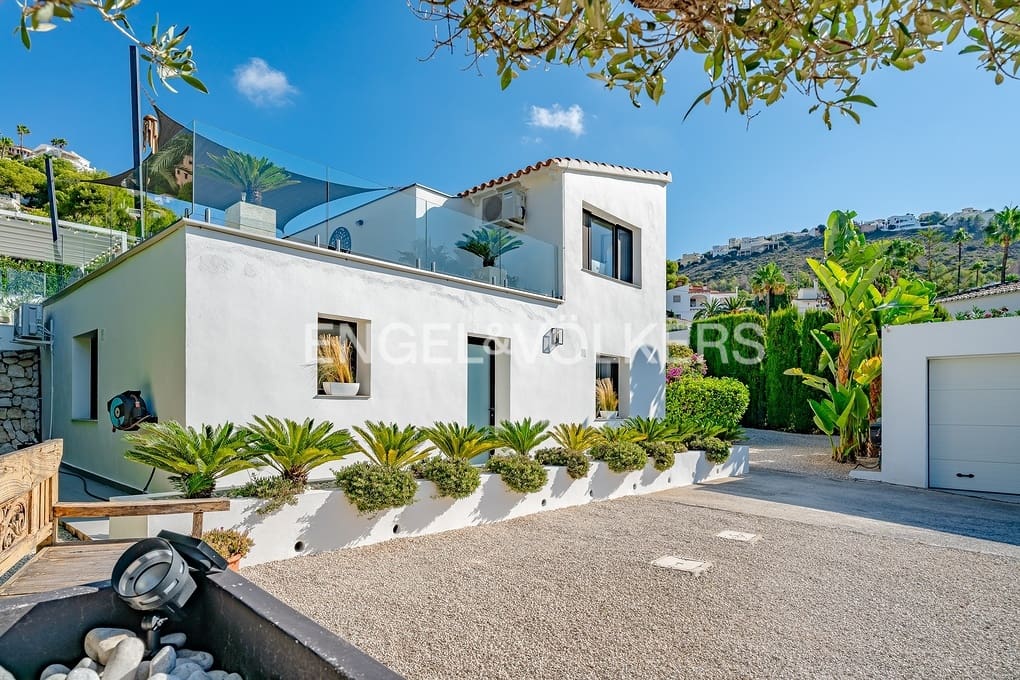 4 camera da letto Villa in vendita in Moraira con piscina garage - 795.000 € (Rif: 9309320)