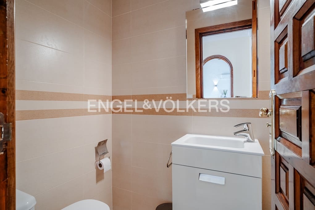 Chalet de 4 habitaciones en Calpe / Calp en venta con piscina garaje - 840.000 € (Ref: 9312091)