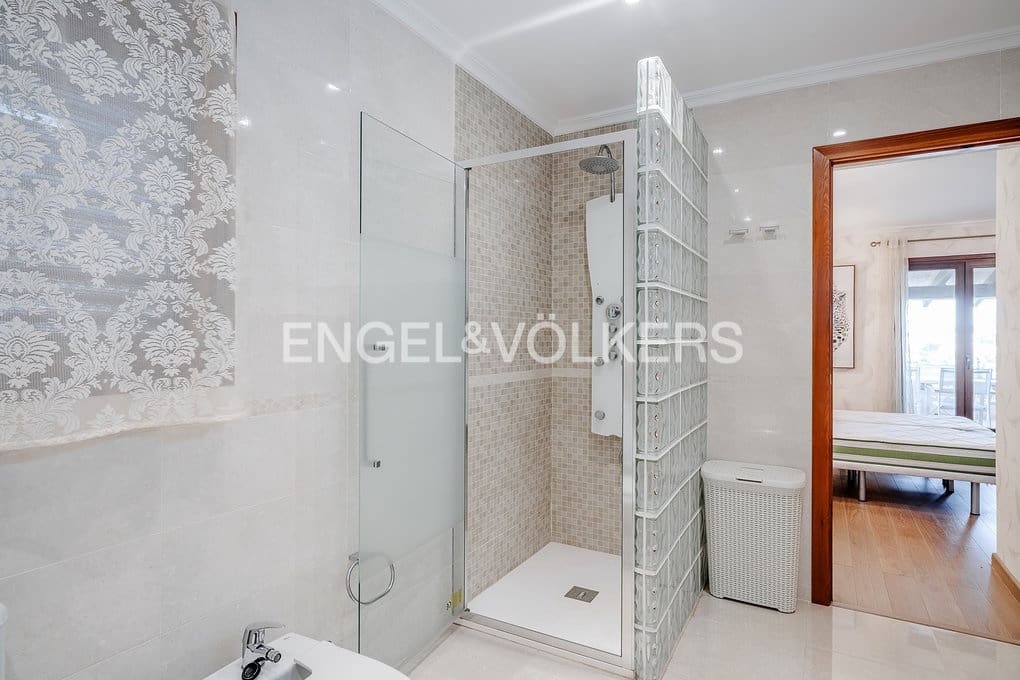 4 sypialnia Willa na sprzedaż w Calpe / Calp z basenem garażem - 790 000 € (Ref: 9312091)