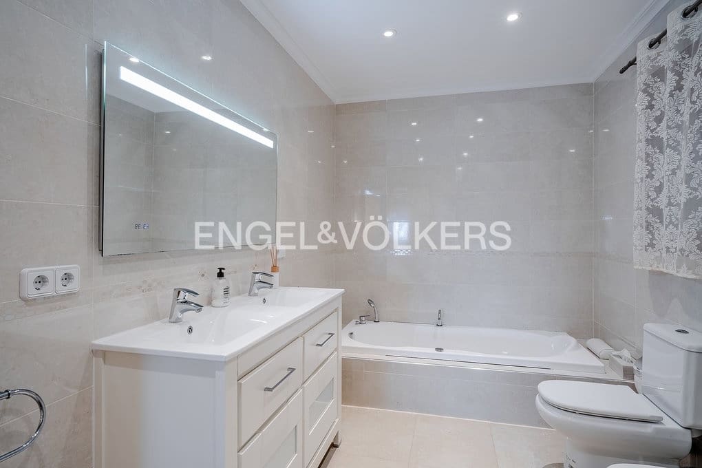4 sypialnia Willa na sprzedaż w Calpe / Calp z basenem garażem - 790 000 € (Ref: 9312091)