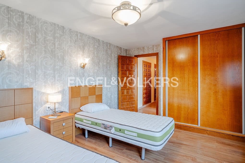 4 sypialnia Willa na sprzedaż w Calpe / Calp z basenem garażem - 790 000 € (Ref: 9312091)