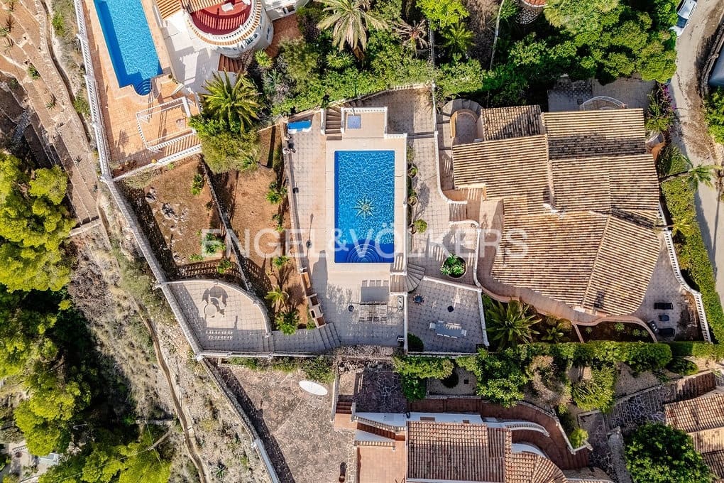 4 sypialnia Willa na sprzedaż w Calpe / Calp z basenem garażem - 790 000 € (Ref: 9312091)