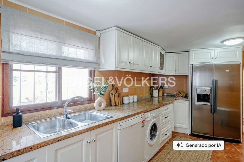 Chalet de 4 habitaciones en Calpe / Calp en venta con piscina garaje - 790.000 € (Ref: 9312091)
