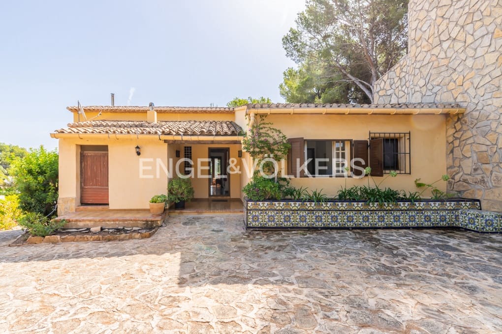 3 quarto Moradia para venda em Moraira com piscina garagem - 779 000 € (Ref: 9314416)