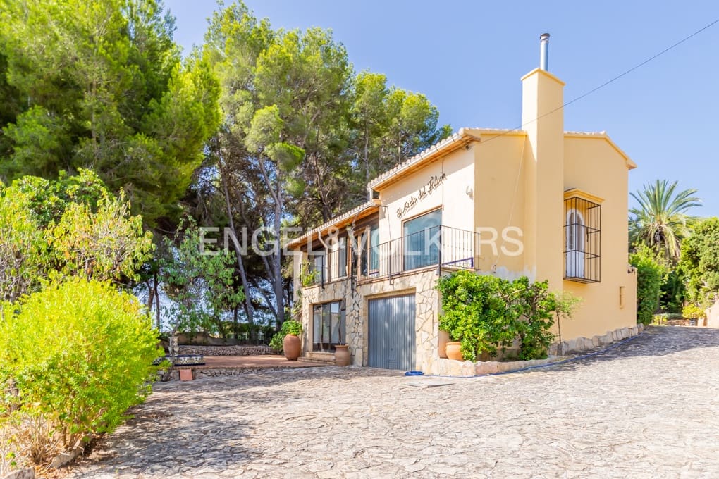 3 quarto Moradia para venda em Moraira com piscina garagem - 779 000 € (Ref: 9314416)