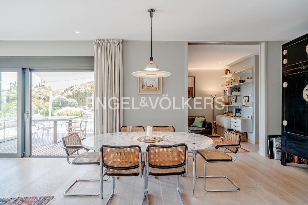 4 makuuhuone Huvila myytävänä paikassa Benissa mukana uima-altaan 
autotalli - 1 950 000 € (Ref: 9316009)