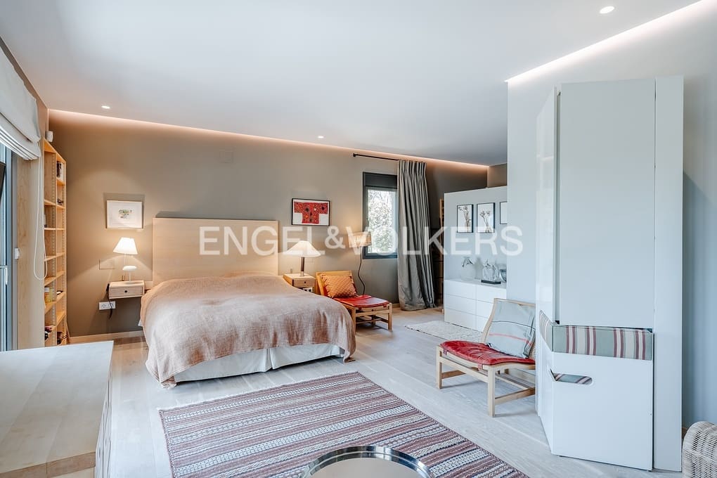 4 makuuhuone Huvila myytävänä paikassa Benissa mukana uima-altaan 
autotalli - 1 950 000 € (Ref: 9316009)