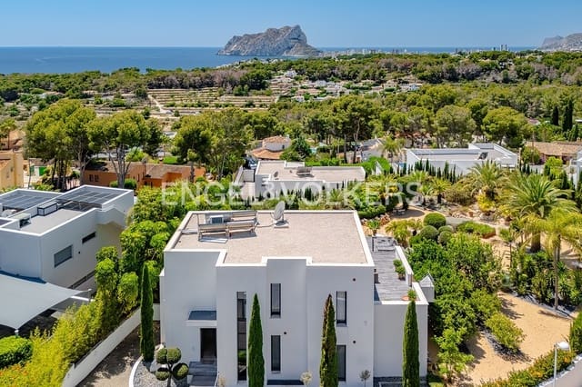 4 makuuhuone Huvila myytävänä paikassa Benissa mukana uima-altaan 
autotalli - 1 950 000 € (Ref: 9316009)