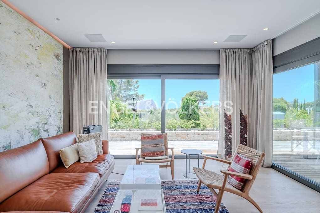 4 makuuhuone Huvila myytävänä paikassa Benissa mukana uima-altaan 
autotalli - 1 950 000 € (Ref: 9316009)