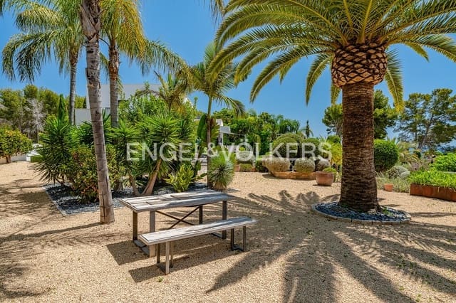 4 makuuhuone Huvila myytävänä paikassa Benissa mukana uima-altaan 
autotalli - 1 950 000 € (Ref: 9316009)