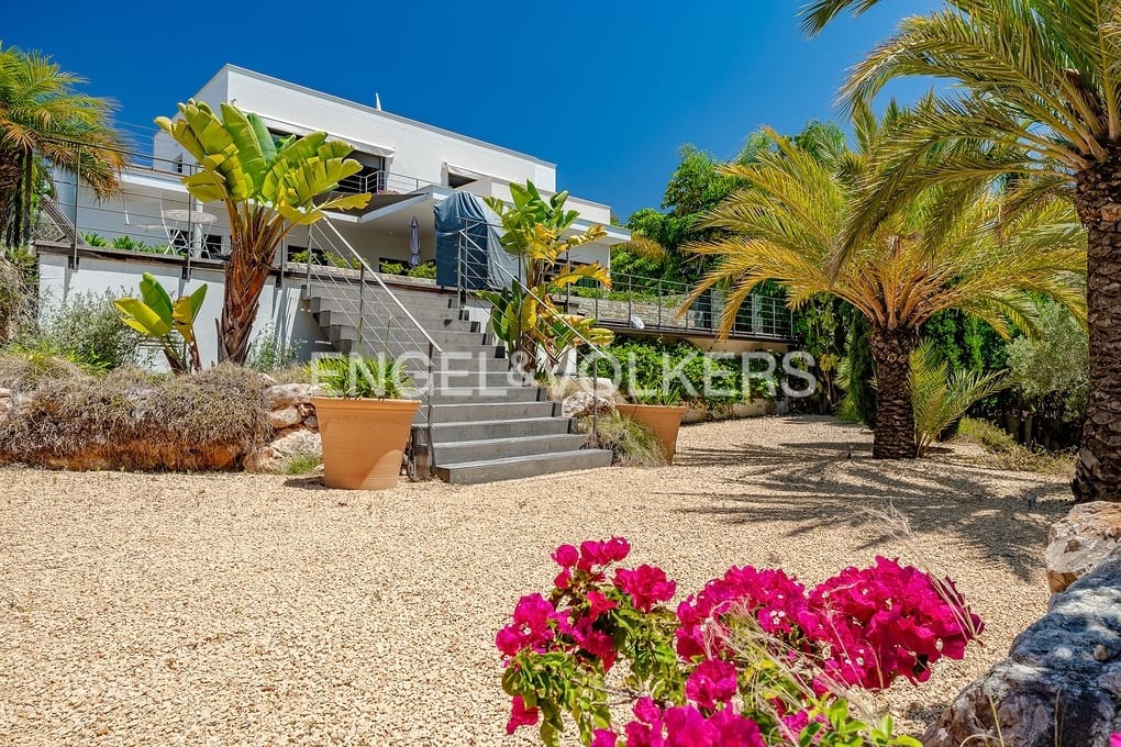 4 makuuhuone Huvila myytävänä paikassa Benissa mukana uima-altaan 
autotalli - 1 950 000 € (Ref: 9316009)