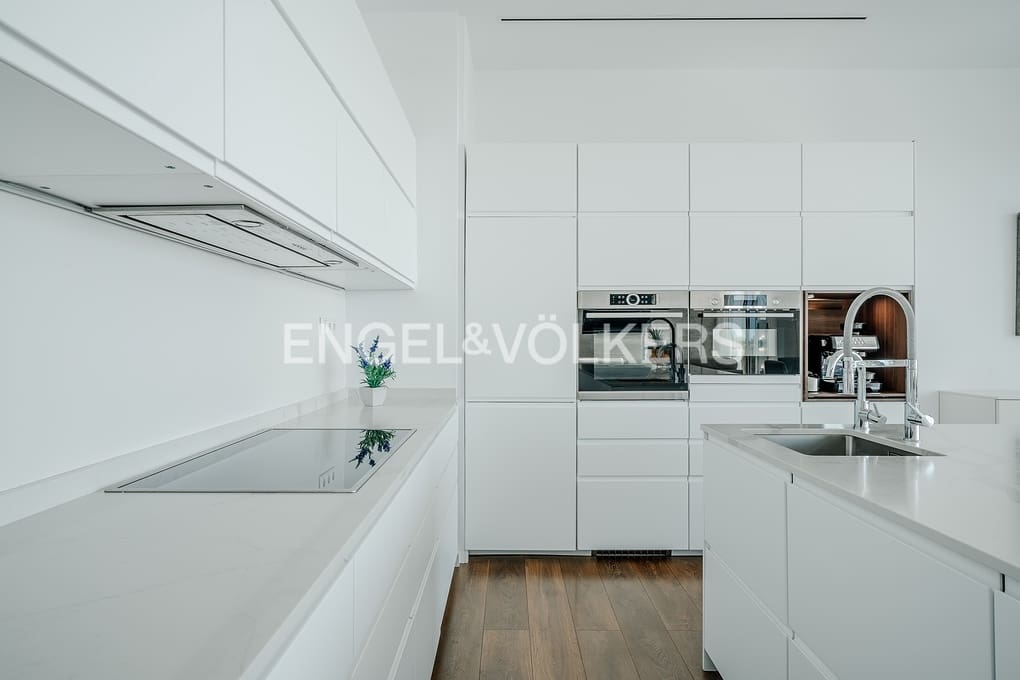 3 soveværelse Villa til salg i Altea med swimmingpool garage - € 2.075.000 (Ref: 9325393)