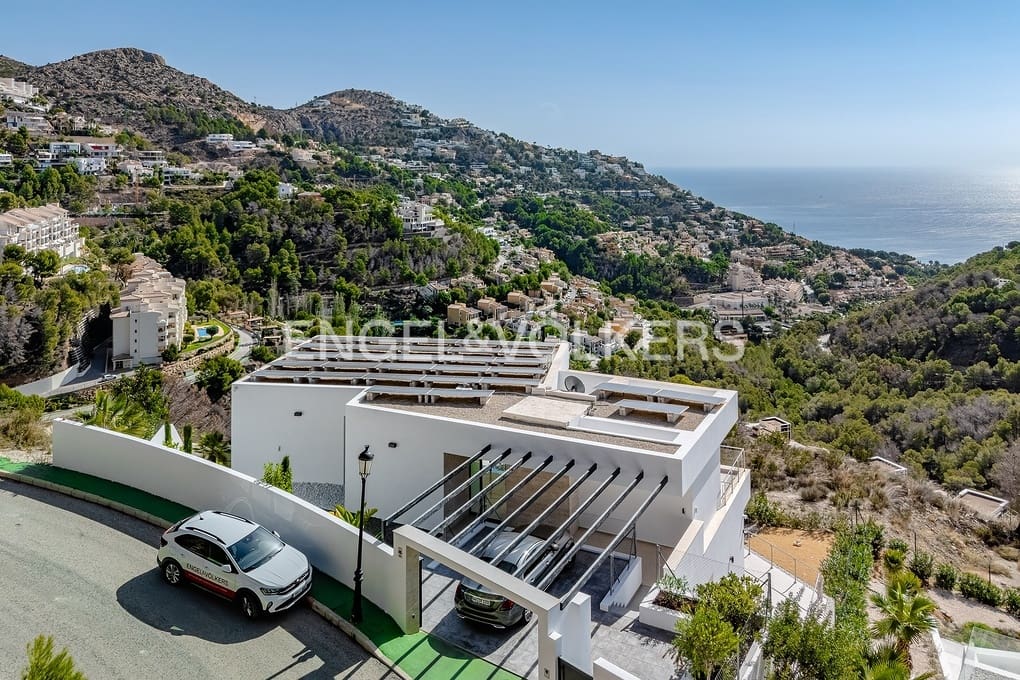 3 soveværelse Villa til salg i Altea med swimmingpool garage - € 2.075.000 (Ref: 9325393)