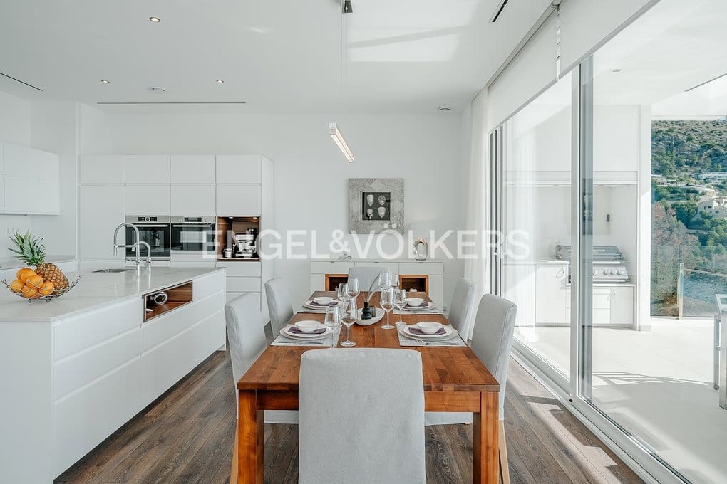 3 soverom Villa til salgs i Altea med svømmebasseng garasje - € 1 980 000 (Ref: 9325393)