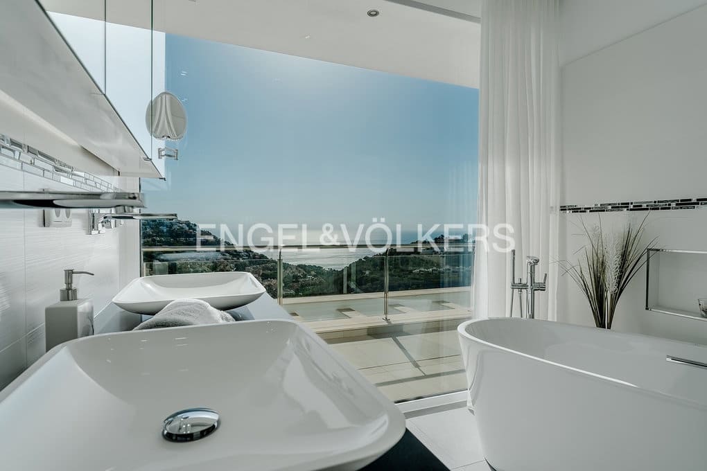 3 soverom Villa til salgs i Altea med svømmebasseng garasje - € 1 980 000 (Ref: 9325393)