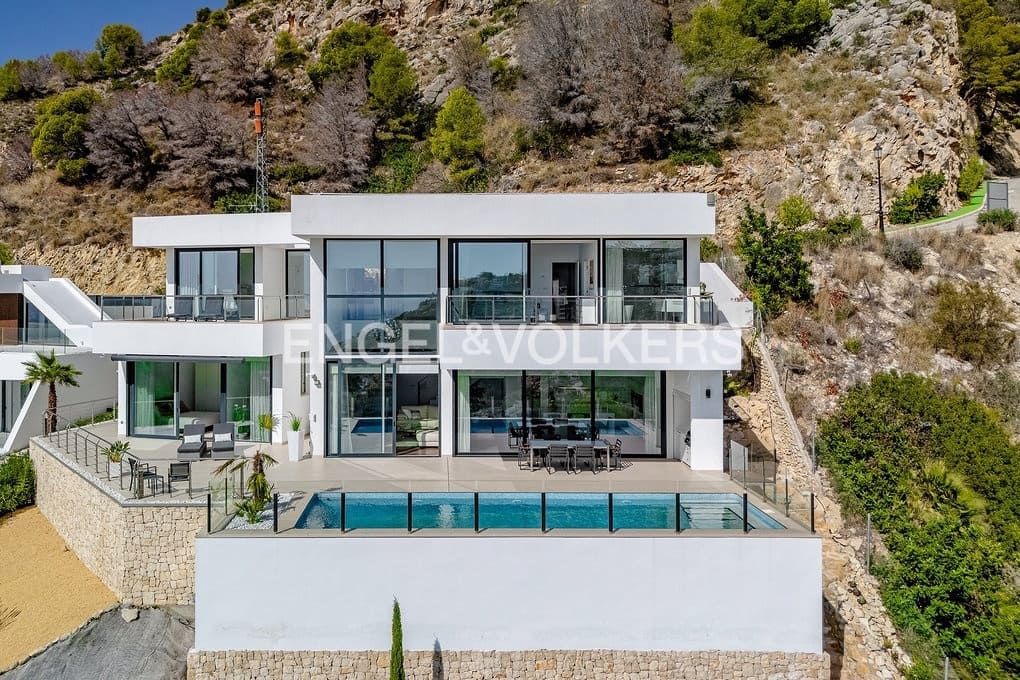 3 soverom Villa til salgs i Altea med svømmebasseng garasje - € 1 980 000 (Ref: 9325393)