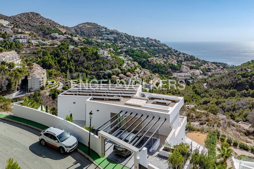 3 soverom Villa til salgs i Altea med svømmebasseng garasje - € 1 980 000 (Ref: 9325393)