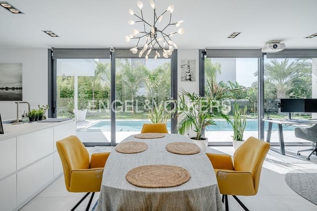 2 soveværelse Villa til salg i Calpe / Calp med swimmingpool garage - € 1.140.000 (Ref: 9327003)