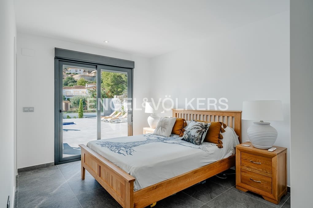 2 sovrum Villa till salu i Calpe / Calp med pool garage - 650 000 € (Ref: 9329900)