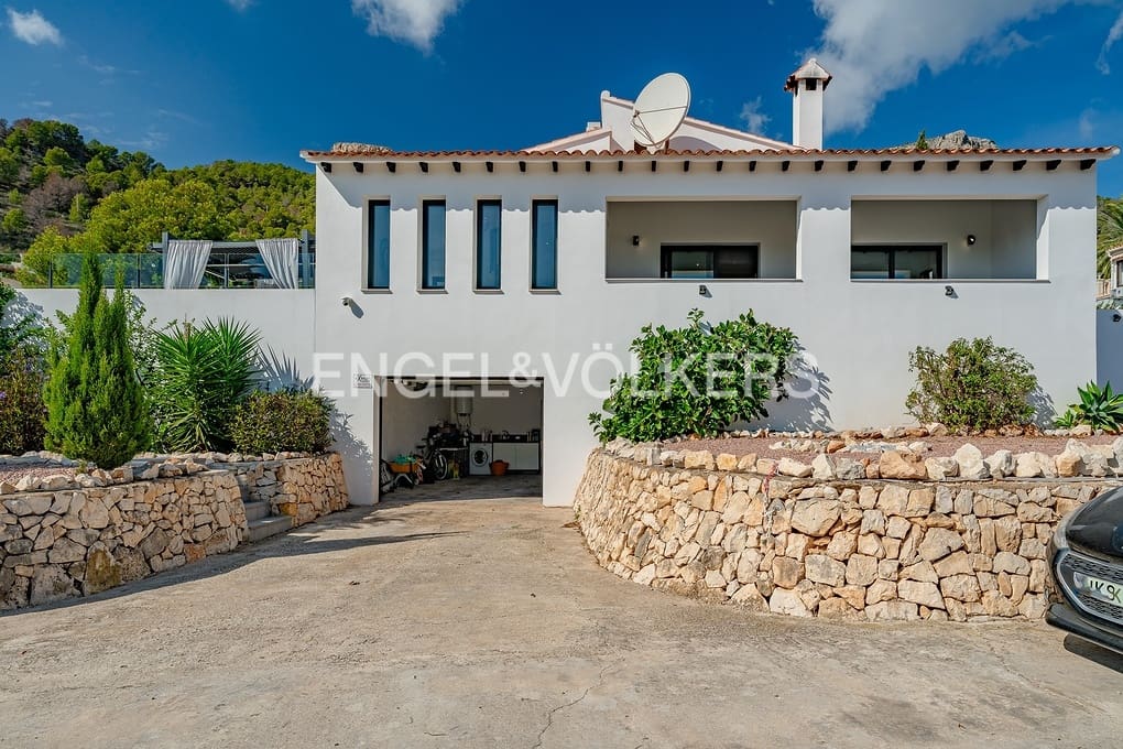 2 sovrum Villa till salu i Calpe / Calp med pool garage - 650 000 € (Ref: 9329900)