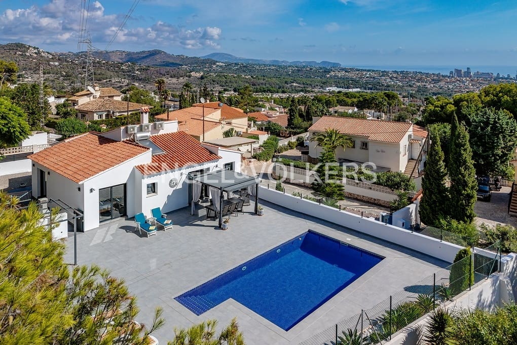 2 sovrum Villa till salu i Calpe / Calp med pool garage - 650 000 € (Ref: 9329900)