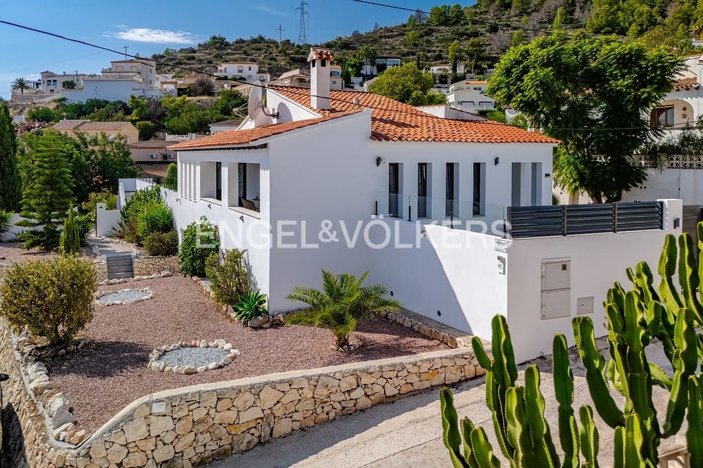 2 sovrum Villa till salu i Calpe / Calp med pool garage - 650 000 € (Ref: 9329900)