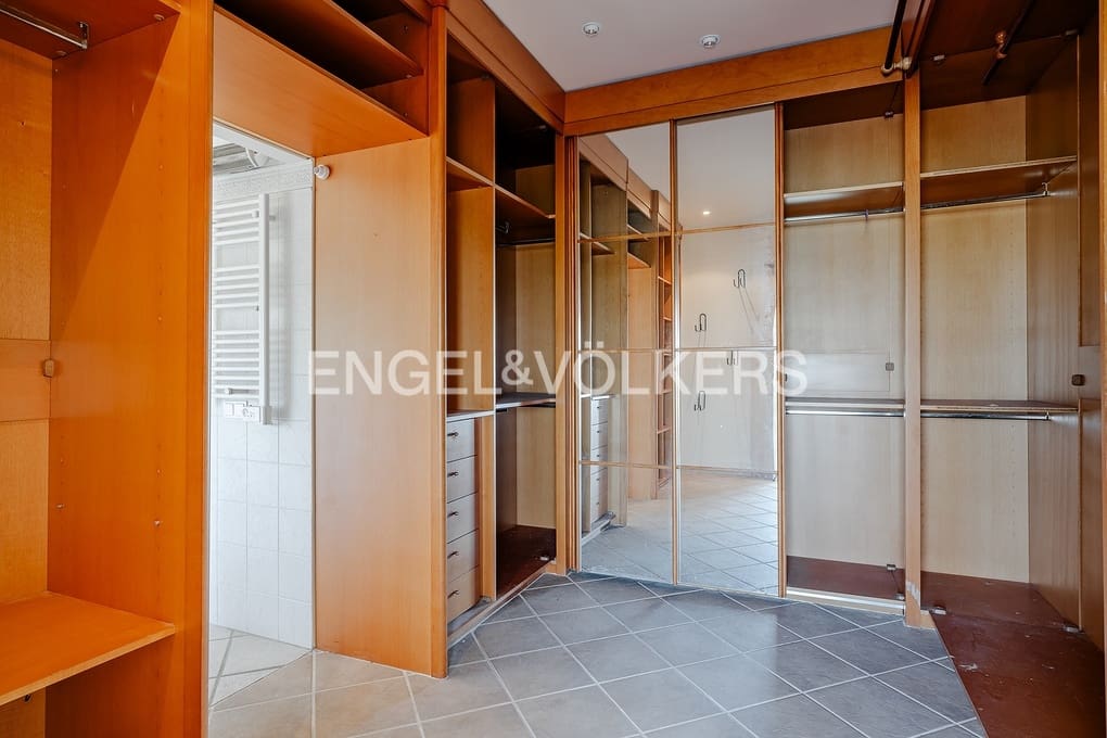 3 bedroom Villa for sale in Altea with pool garage - € 999,000 (Ref: 9340371)