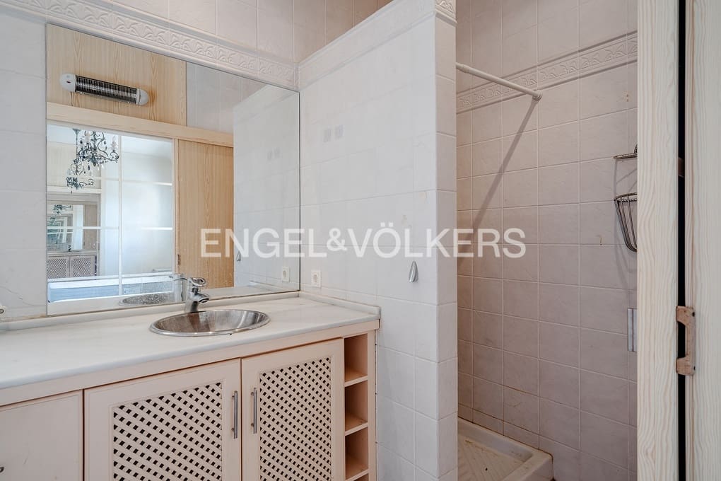 3 bedroom Villa for sale in Altea with pool garage - € 999,000 (Ref: 9340371)