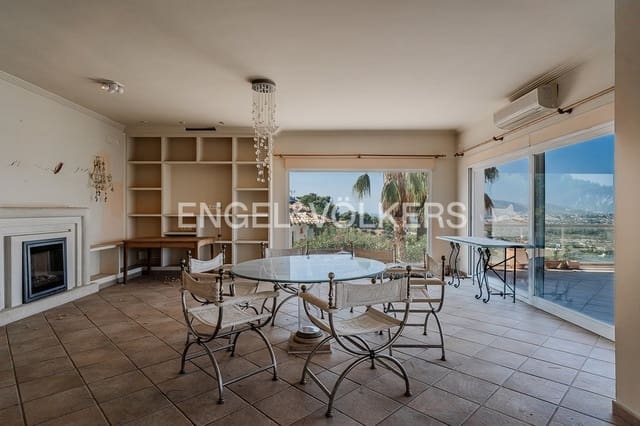 Chalet de 3 habitaciones en Altea en venta con piscina garaje - 790.000 € (Ref: 9340371)