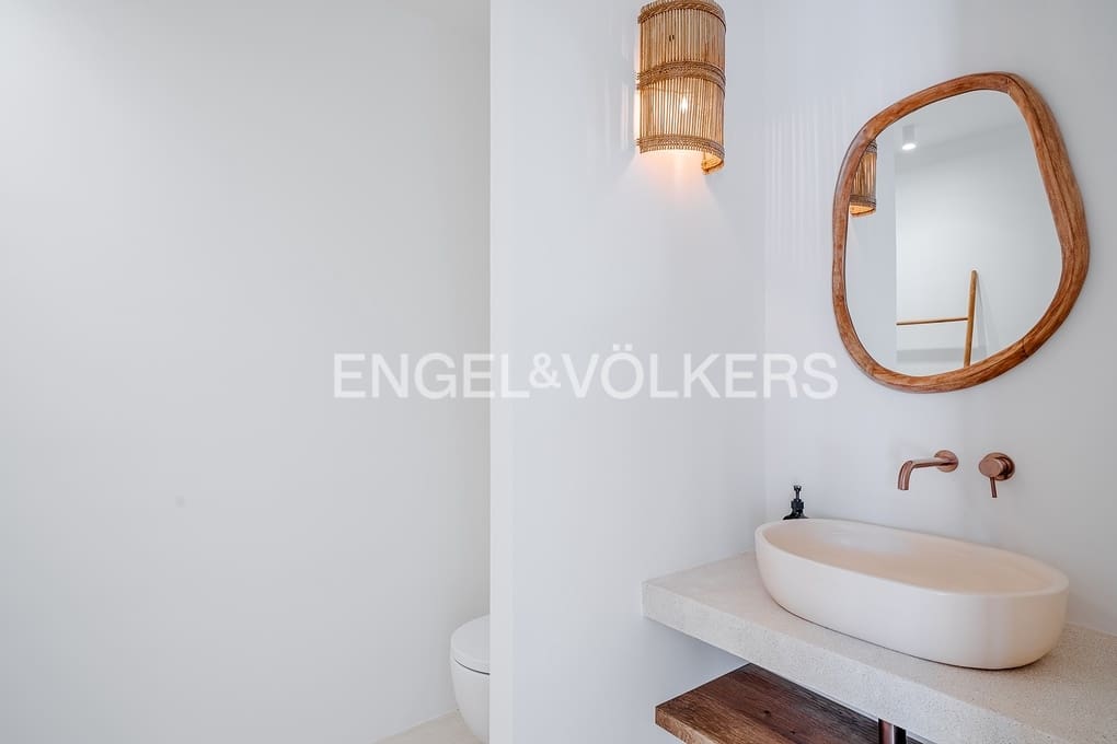 5 makuuhuone Huvila myytävänä paikassa Benissa mukana uima-altaan 
autotalli - 2 795 000 € (Ref: 9343892)