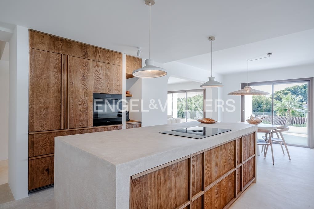 5 makuuhuone Huvila myytävänä paikassa Benissa mukana uima-altaan 
autotalli - 2 795 000 € (Ref: 9343892)